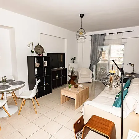 Koum Kapi C1 - Private Parking - Seaside